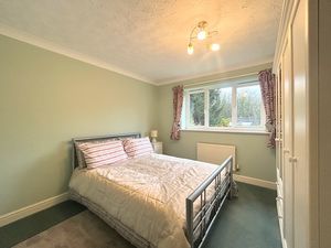 Photo 21- click for photo gallery